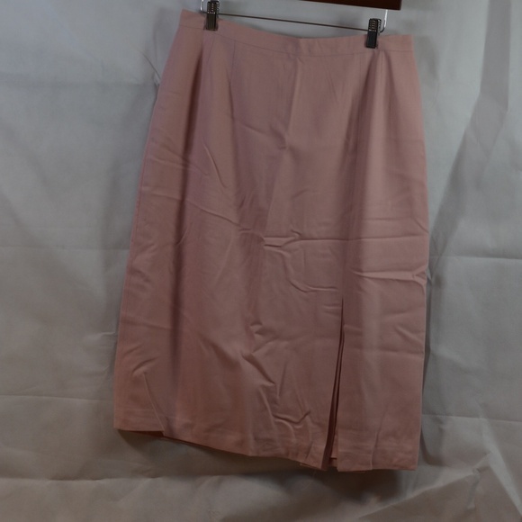 Vintage Nolan Miller Pink 100% Wool/Rhinestone Skirt Suit. M/L - Picture 3 of 13